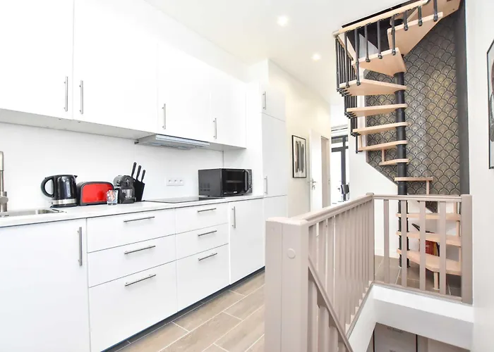 Amazing Apartement 4br Menilmontant